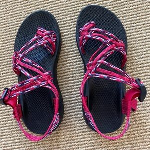Women’s CHACOS sandals
